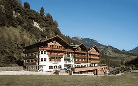 Hotel Kristall
